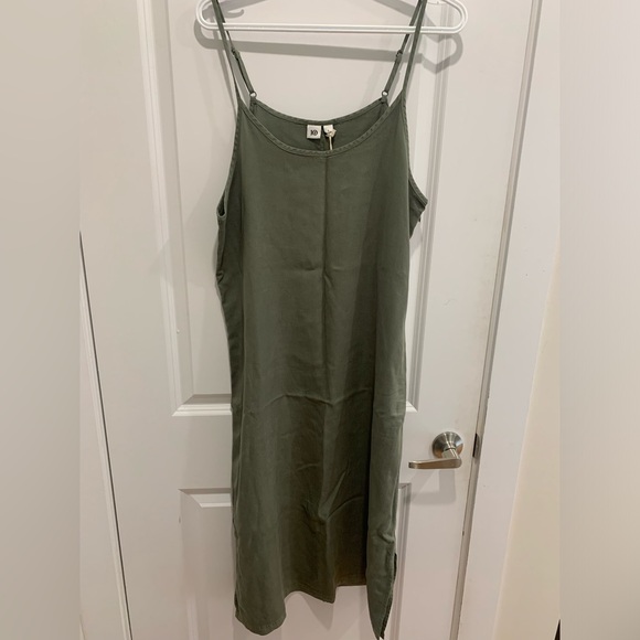 NWT 100% Tencel, Agave Green, 10 Tree slip Dress, Never Worn. - Picture 2 of 12